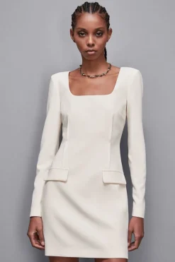 Mini sukienka slim fit z diagonalu