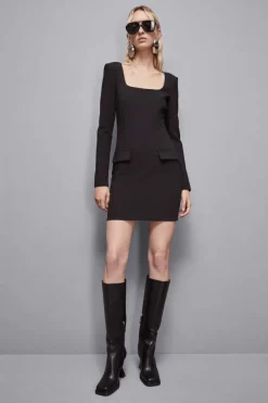 Mini sukienka slim fit z diagonalu