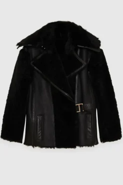 Oversizowa kurtka w stylu biker z futrem