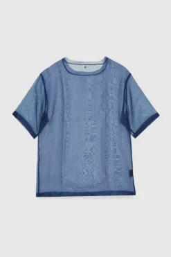 Pudełkowy T-shirt z krótkim rękawem i surowym wykończeniem
