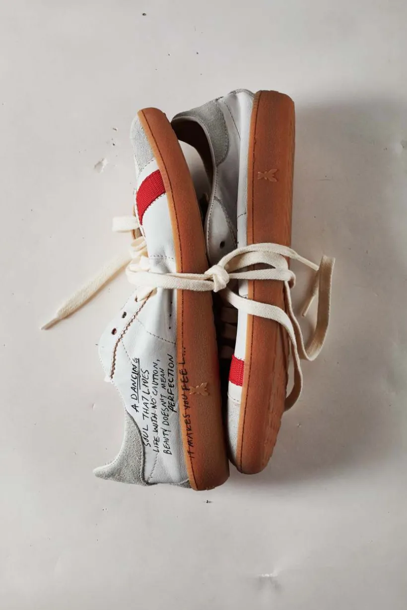 SKIN Sneakers ze skóry nappa z napisem