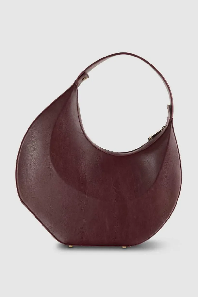 Skórzana bangle bag na ramię