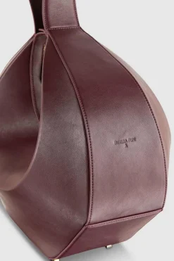 Skórzana bangle bag na ramię