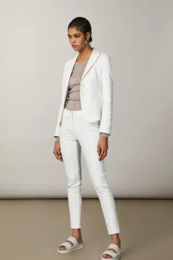 Spodnie slim fit