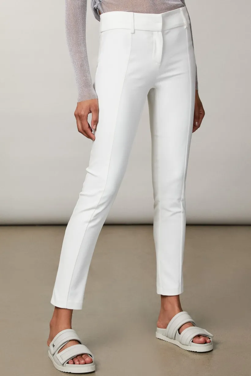 Spodnie slim fit