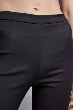 Spodnie slim fit