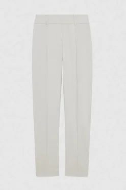 Spodnie slim fit