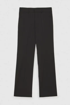Spodnie slim fit z normalnym stanem