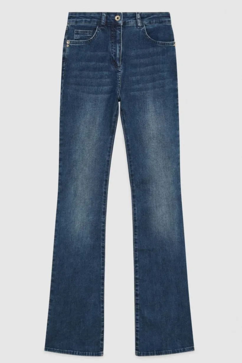 Spodnie slim z niebieskiego denimu