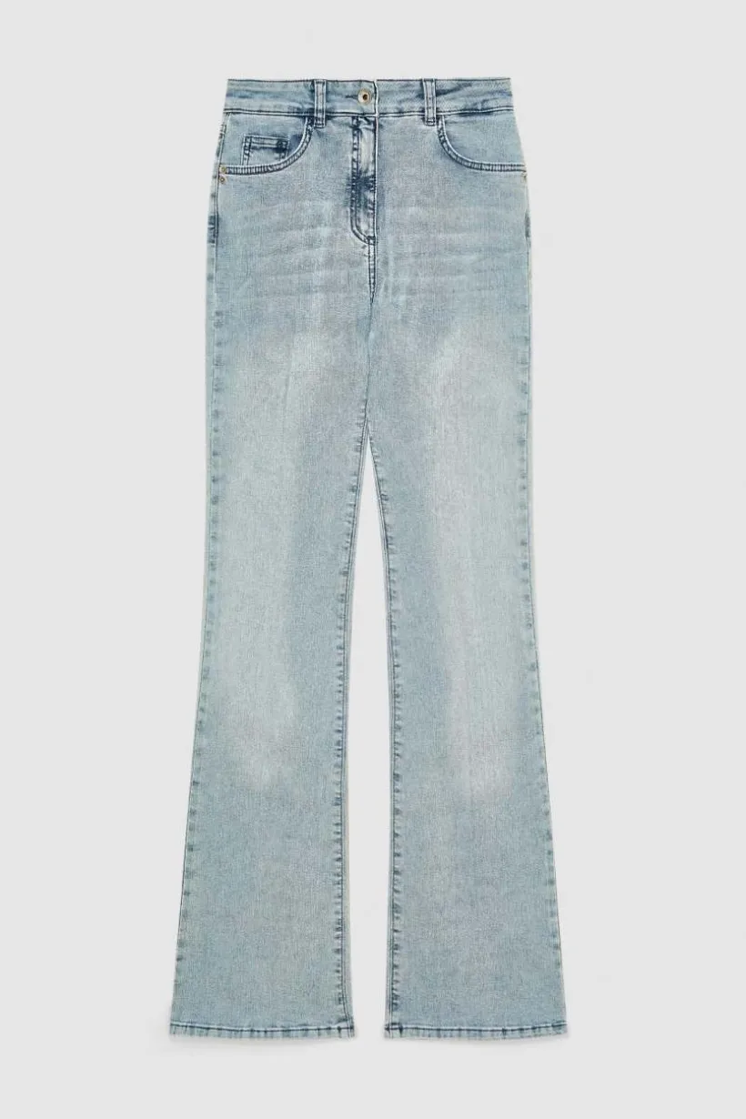 Spodnie slim z niebieskiego denimu