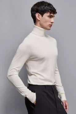 Sweter z golfem