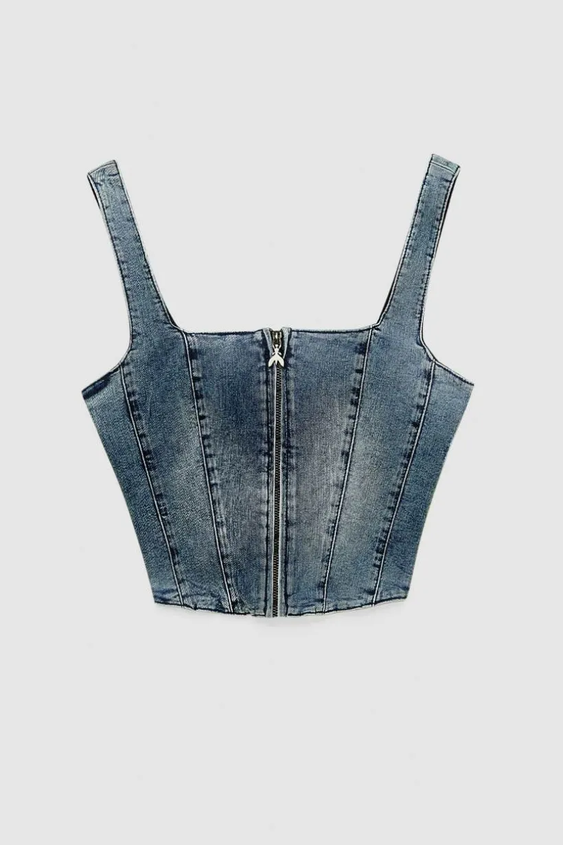 Top z elastycznego denimu