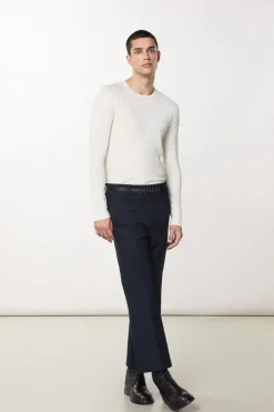 Wełniany sweter slim fit