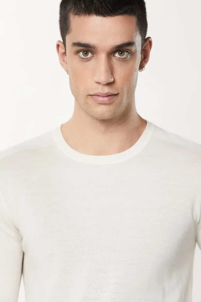 Wełniany sweter slim fit